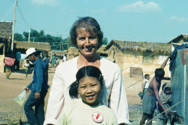 Anne Watts Save The Children Nurse Sa Kaeo, Thailand